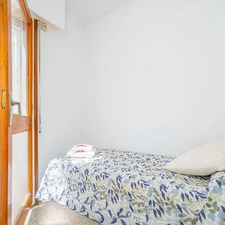 Basic Comfort Sant Mori 8001 Apartment *