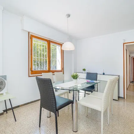 Basic Comfort Sant Mori 8001 * Ampuriabrava